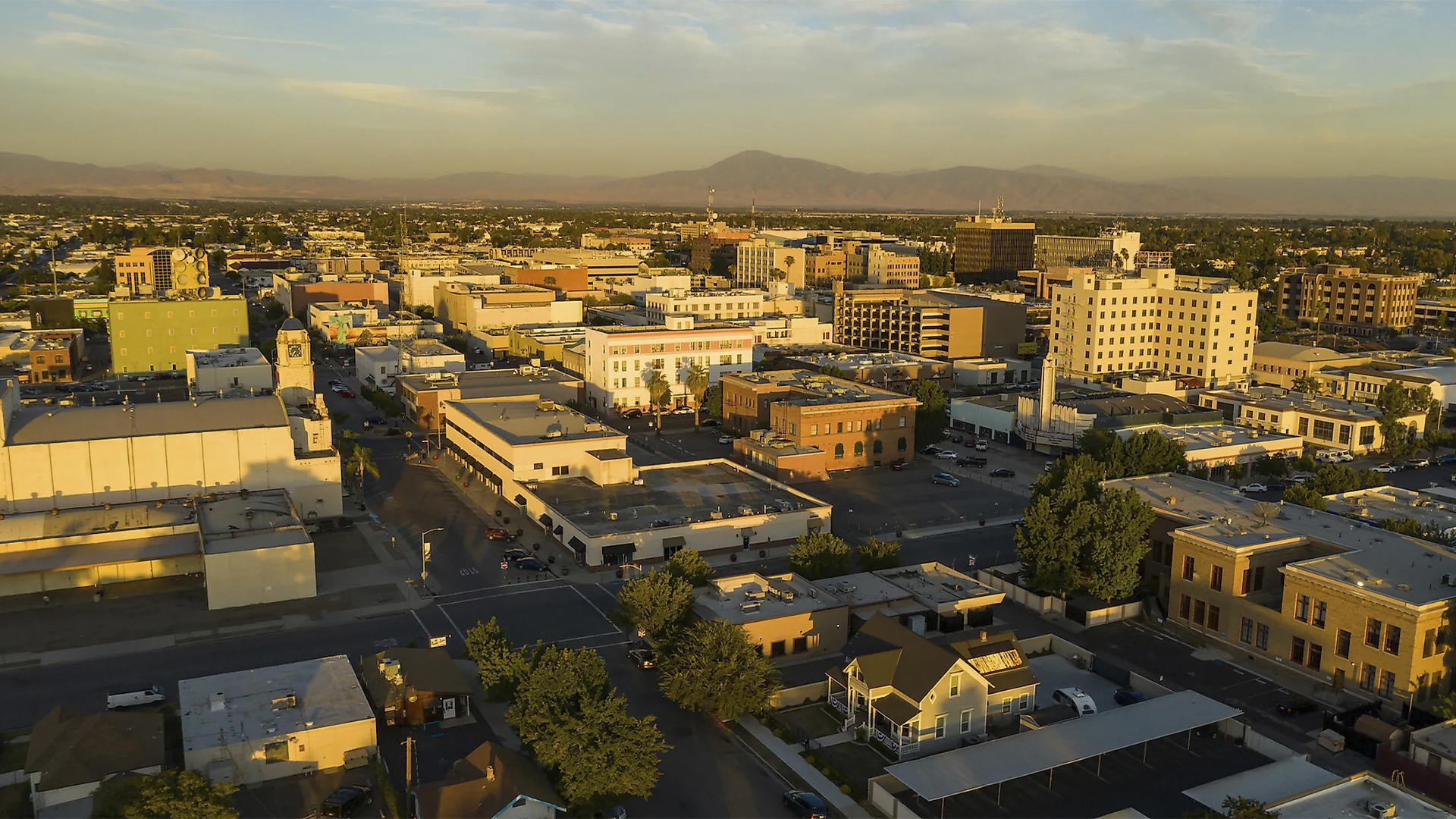 Luxury Portable Restroom Trailers in Bakersfield, California Luxury Restroom Trailer Rentals 1